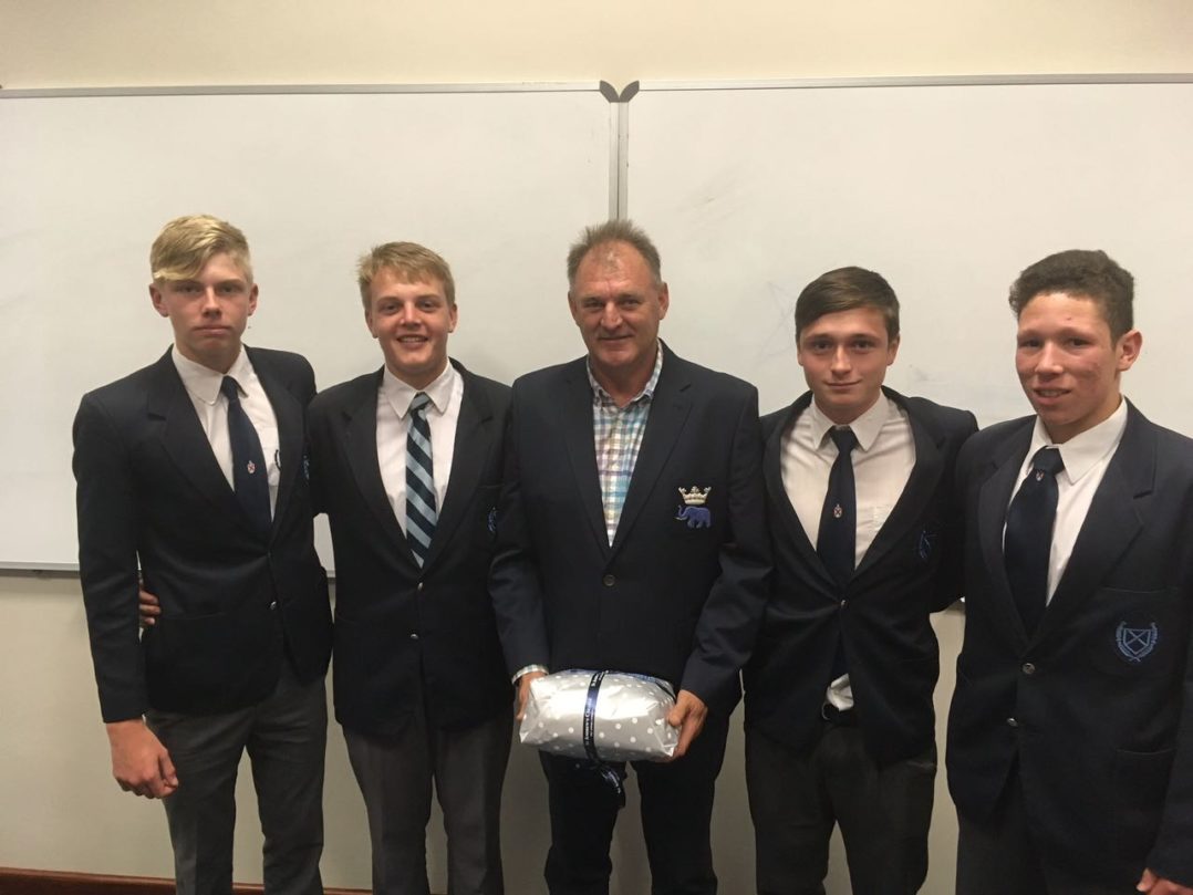 St Andrew’s welcomes pro former pupil – Grocott's Mail
