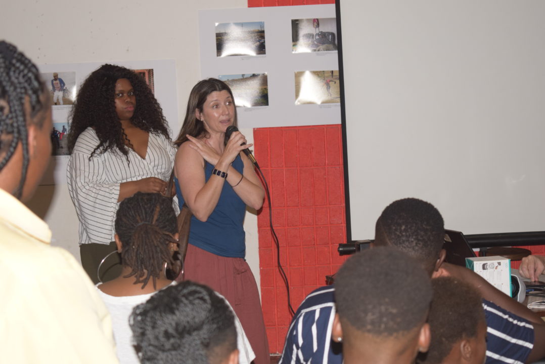 Rhodes Journalism TV lecturer Jane Viedge addresses the Masazaneni Exhibition before the screening of a number of digital stories and mini-documentaries. Photo: Michelle Banda